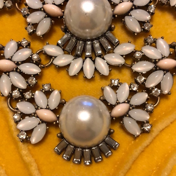Pearl and opal statement necklace - Picture 2 of 4